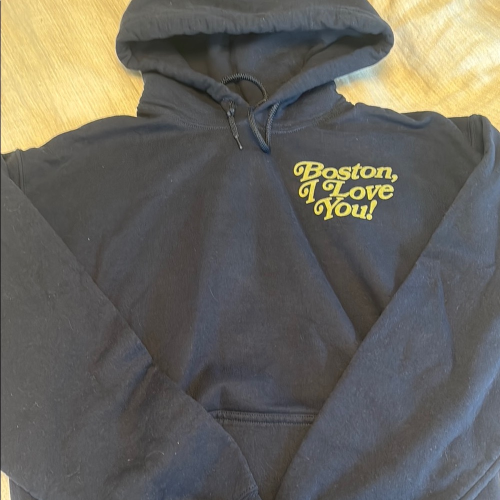 Boston sweatshirt